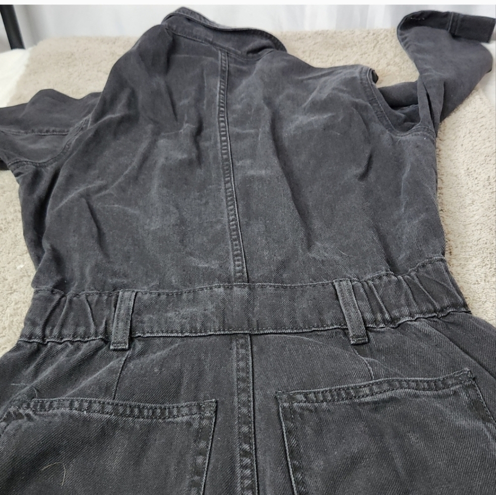 Woman's Long Sleeve Denim Jumpsuit - Universal Threads Black 4 - Picture 7 of 16
